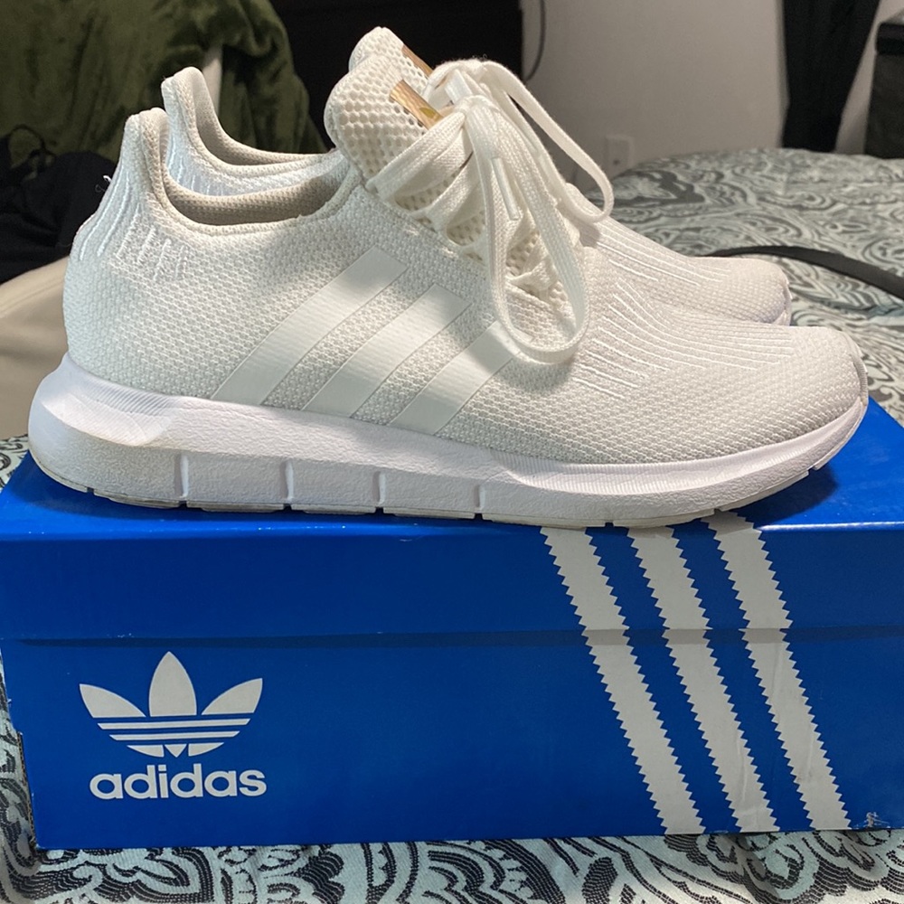 Adidas Swift Run